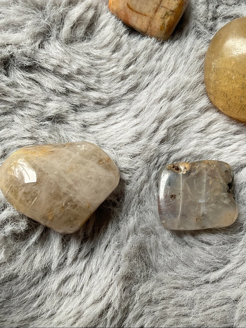 Natural Golden Brown Decorative Tumbled Stones - Home Accents